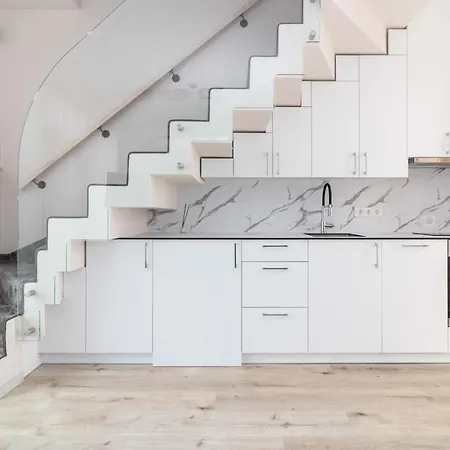 Apartment Woodside Apartment, By Cohost Palanga